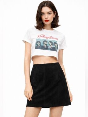 Vintage 80s suede leather black mini skirt by Phoenix Outerwear. 26" waist